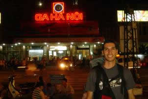 Sahand in front of Hanoi Station